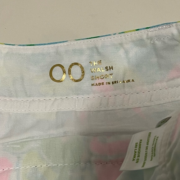 NWT LILLY PULITZER Shorts - Picture 5 of 9